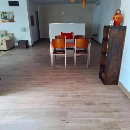 Casa Rafter アパート Abades